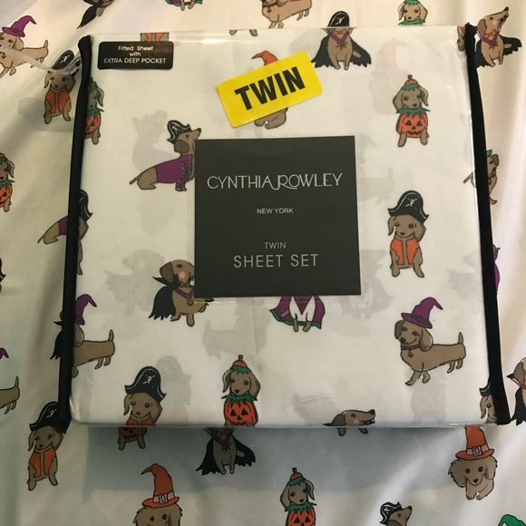 C. Rowley Twin Dachshund Halloween sheets Linens - Picture 4 of 5